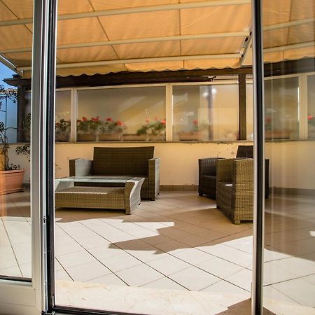 Terrazza Di Pinerolo Apartment Екстериор снимка