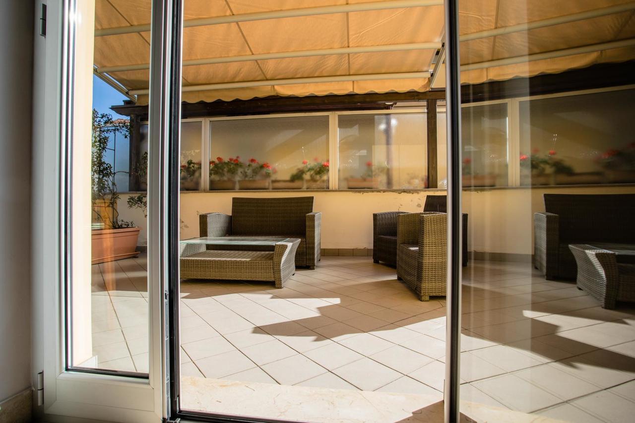 Terrazza Di Pinerolo Apartment Екстериор снимка