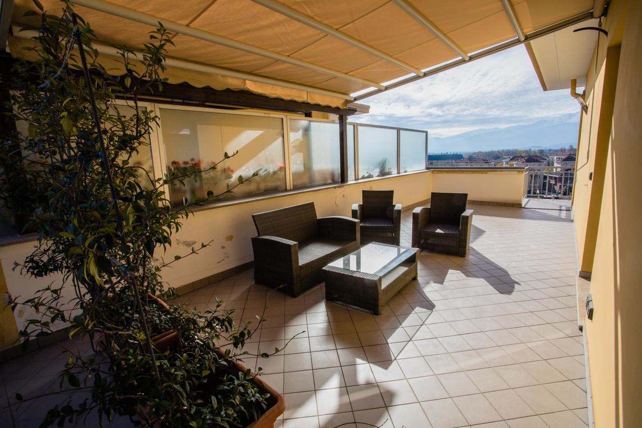 Terrazza Di Pinerolo Apartment Екстериор снимка